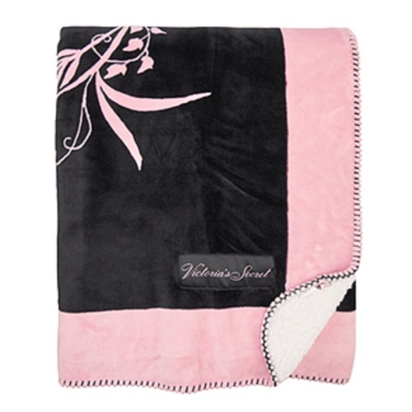 Victoria's Secret Other - Victoria's Secret Sherpa Blanket